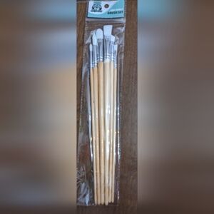 New six pack of long handled artskills Crafters paint brushes crafts, T12MIS
